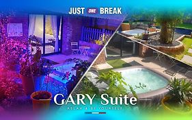GARY Suite - Studio Cosy, Spa et jardin privatif à 4 min de Cambrai